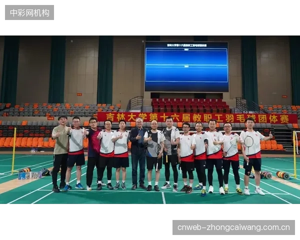 在18强赛的激烈角逐中，乌兹别克斯坦队需力争小组前二，即便获得第三名，也能通过附加赛继续冲击世界杯梦想。
